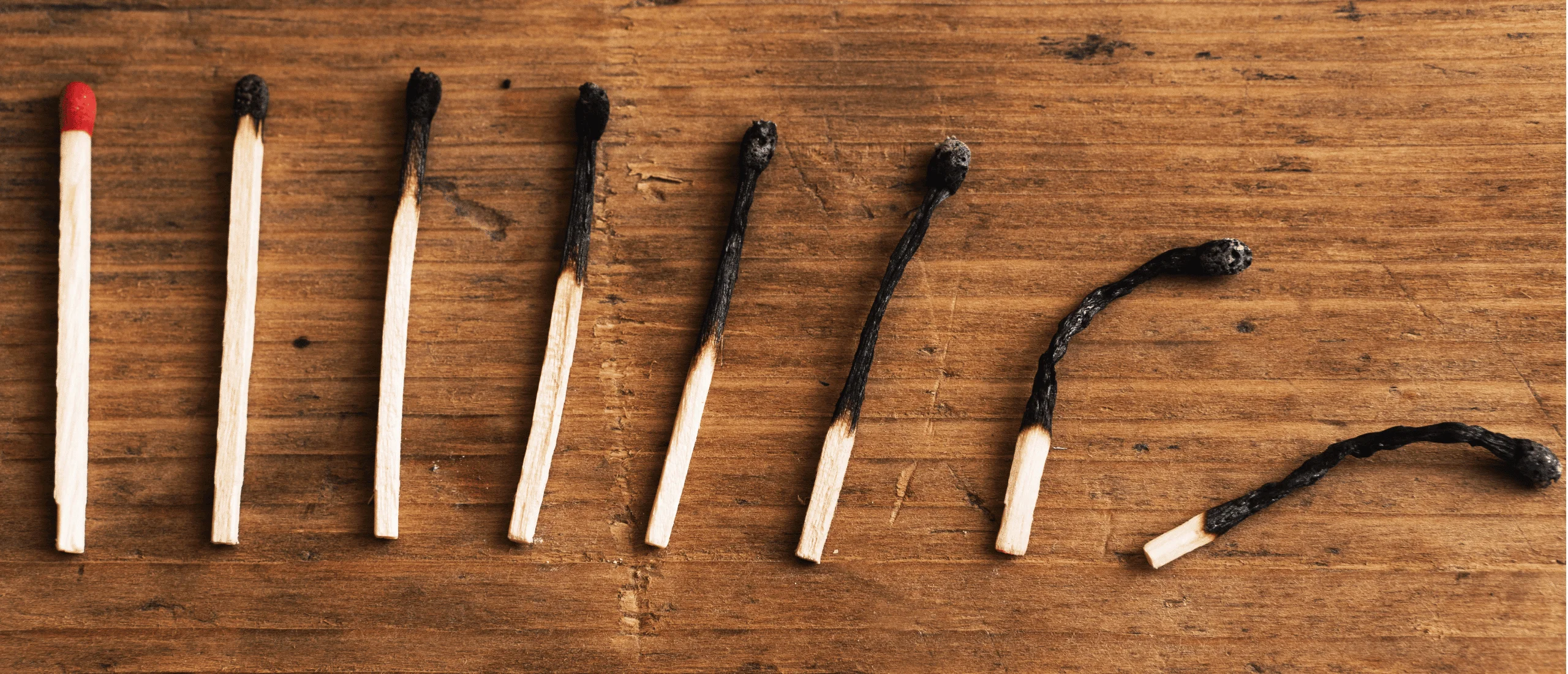 Matches in various stages of being burnt